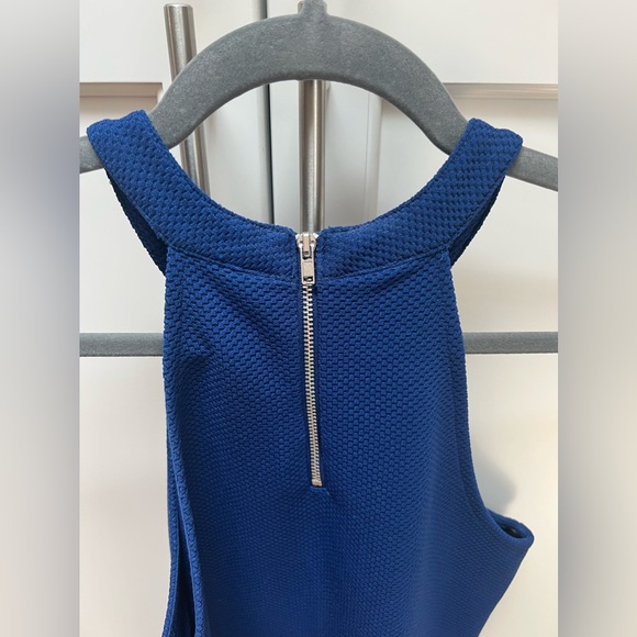 Blue Dress - Picture 9 of 10